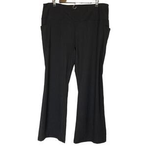 A631937 BELLE BODY by Kim Gravel Petite Athletic Flare Pants w/ Pocket Black PXL